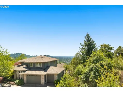10027 NW Skyline Heights Drive Portland OR 97229