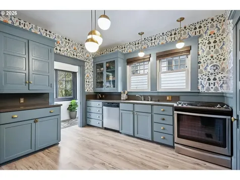 4227 SE Gladstone Street Portland OR 97206