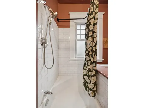 4227 SE Gladstone Street Portland OR 97206