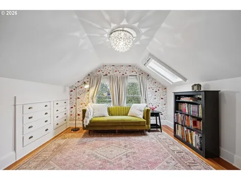 4227 SE Gladstone Street Portland OR 97206