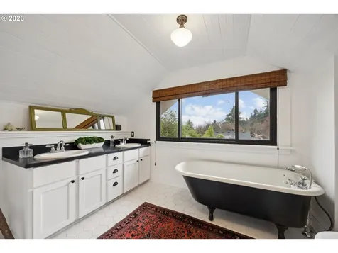 4227 SE Gladstone Street Portland OR 97206