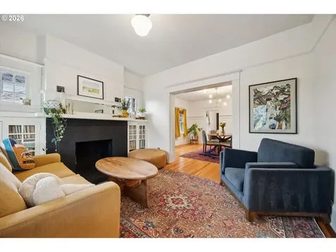 4227 SE Gladstone Street Portland OR 97206