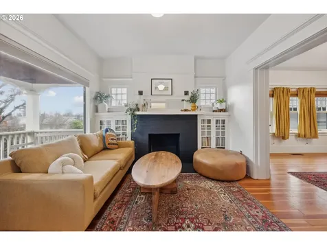 4227 SE Gladstone Street Portland OR 97206