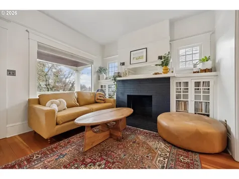 4227 SE Gladstone Street Portland OR 97206