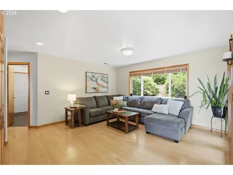 3854 Monroe Street Eugene OR 97405