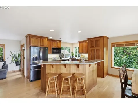 3854 Monroe Street Eugene OR 97405