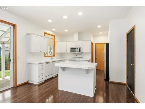 5582 N Street Washougal WA 98671