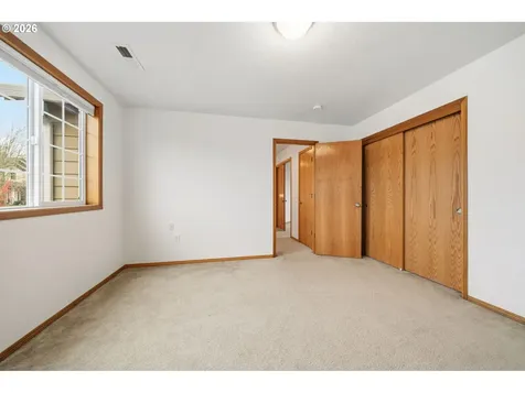5582 N Street Washougal WA 98671