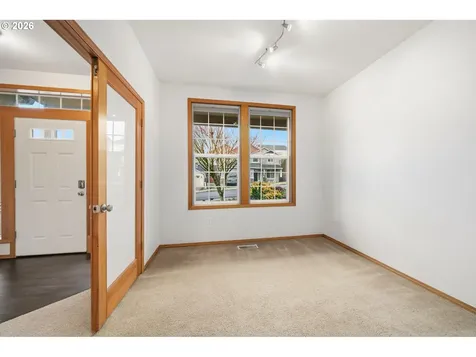 5582 N Street Washougal WA 98671