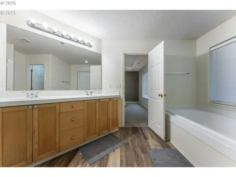 4382 NW Diamondback Drive Beaverton OR 97006
