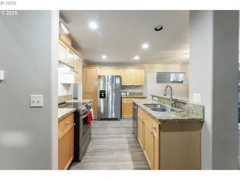 4382 NW Diamondback Drive Beaverton OR 97006