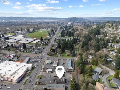 1304 Ocean Beach Highway Longview WA 98632