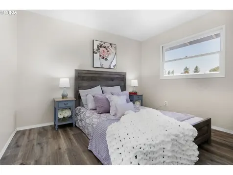 16671 SE Haig Drive Portland OR 97236