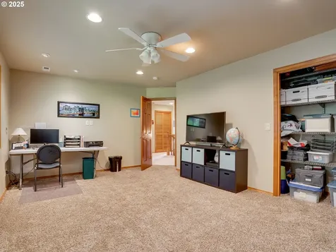 10617 NE 33rd Avenue Vancouver WA 98686