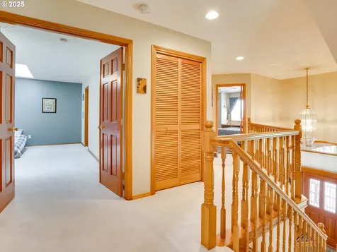 10617 NE 33rd Avenue Vancouver WA 98686