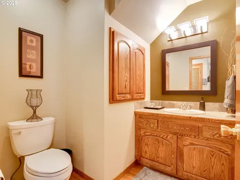 10617 NE 33rd Avenue Vancouver WA 98686