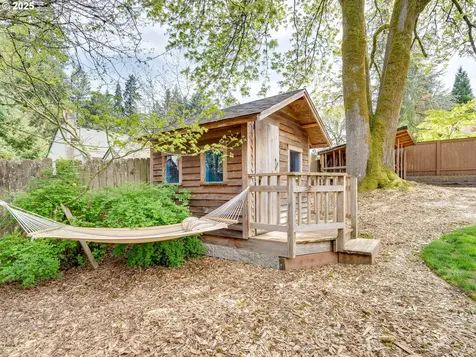 10617 NE 33rd Avenue Vancouver WA 98686