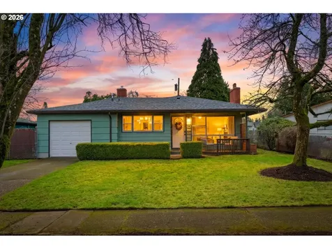 11824 NE Morris Street Portland OR 97220