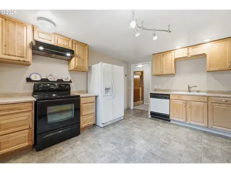26230 Sandlake Road Cloverdale OR 97112