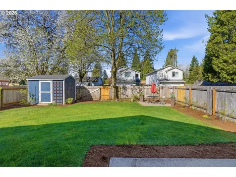 8200 NE 153rd Court Vancouver WA 98682