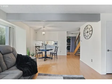 1450 SW Bridlewood Drive Dallas OR 97338