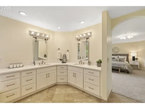 5475 Westfield Court Lake Oswego OR 97035