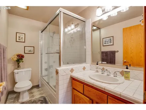 4793 SE Harrison Street Milwaukie OR 97222
