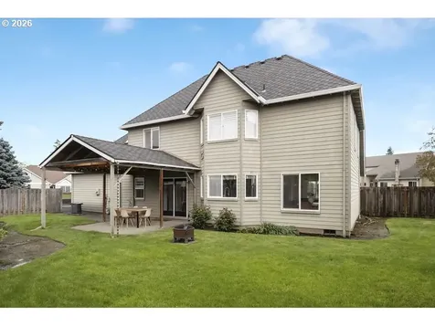 592 NE Goldie Drive Hillsboro OR 97124