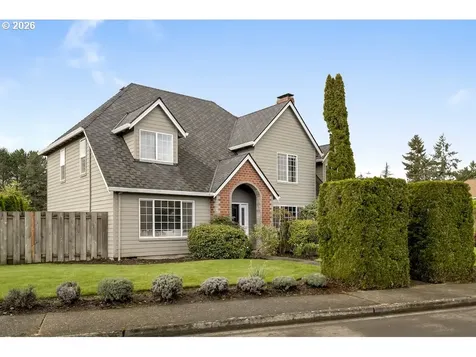 592 NE Goldie Drive Hillsboro OR 97124