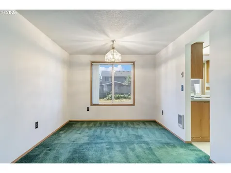 15819 NE 72nd Street Vancouver WA 98682