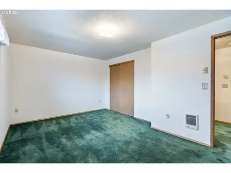 15819 NE 72nd Street Vancouver WA 98682