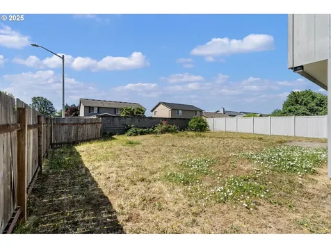 15819 NE 72nd Street Vancouver WA 98682