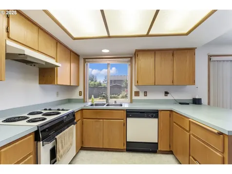 15819 NE 72nd Street Vancouver WA 98682