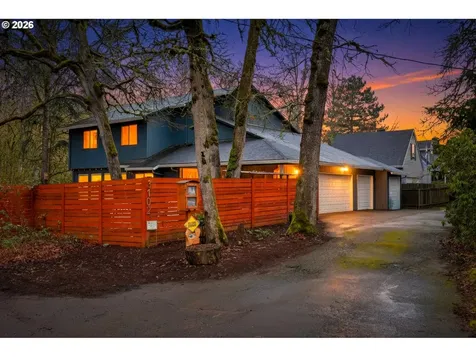 3102 NE Royal Oaks Drive Vancouver WA 98662