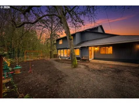 3102 NE Royal Oaks Drive Vancouver WA 98662