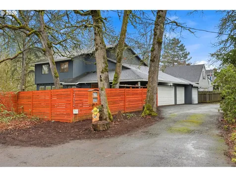 3102 NE Royal Oaks Drive Vancouver WA 98662