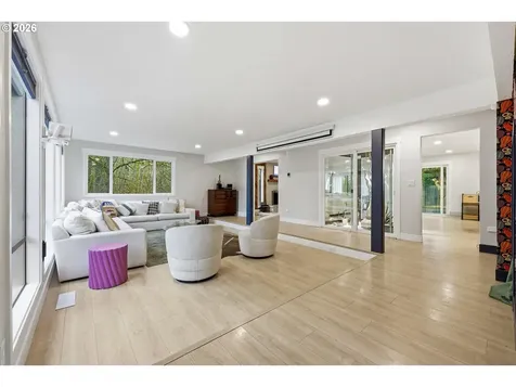 3102 NE Royal Oaks Drive Vancouver WA 98662