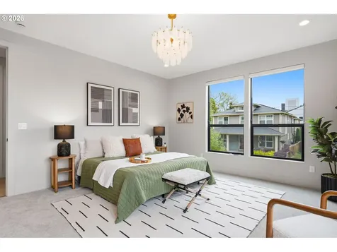 205 W 28th Street Vancouver WA 98660