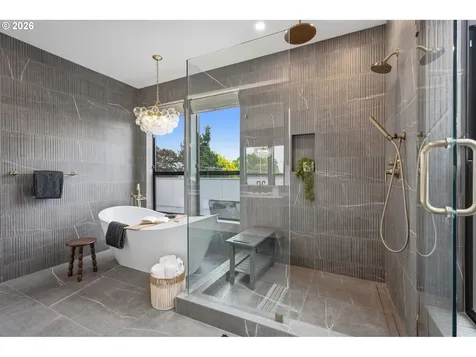 205 W 28th Street Vancouver WA 98660