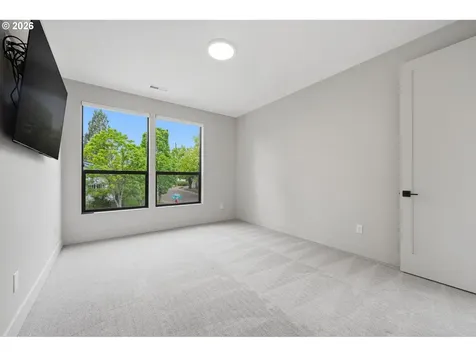 205 W 28th Street Vancouver WA 98660