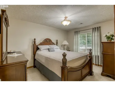 2459 SW Sandlewood Lane Gresham OR 97080