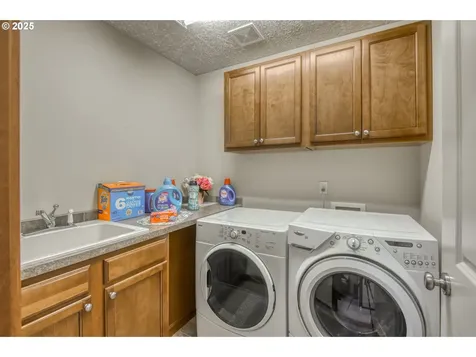 2459 SW Sandlewood Lane Gresham OR 97080