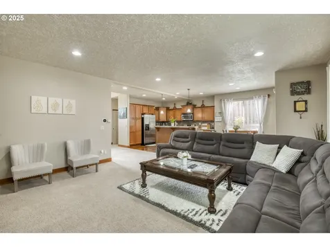 2459 SW Sandlewood Lane Gresham OR 97080