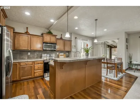 2459 SW Sandlewood Lane Gresham OR 97080