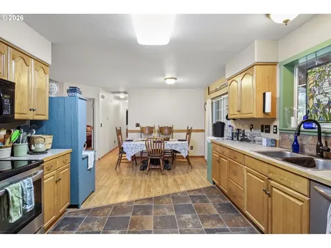 106 Odille Court Glide OR 97443