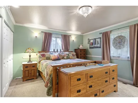 106 Odille Court Glide OR 97443