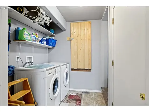106 Odille Court Glide OR 97443