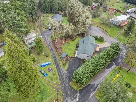 106 Odille Court Glide OR 97443