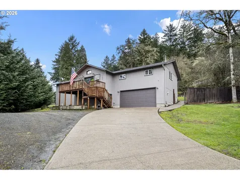 106 Odille Court Glide OR 97443