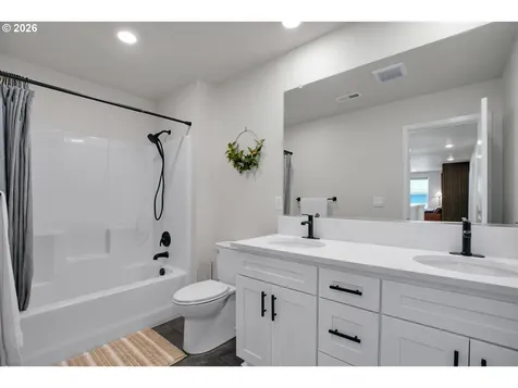 3394 SE 36th Street Gresham OR 97080